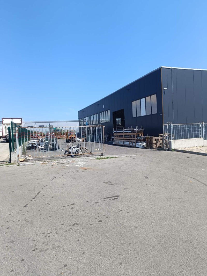 Do wynajęcia  Budynek przemysłowy Burgas , Promiszlena zona - Sewer , 500 mkw | 72075575 - obraz [4]