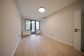 3 bedroom Iztok, Sofia 12