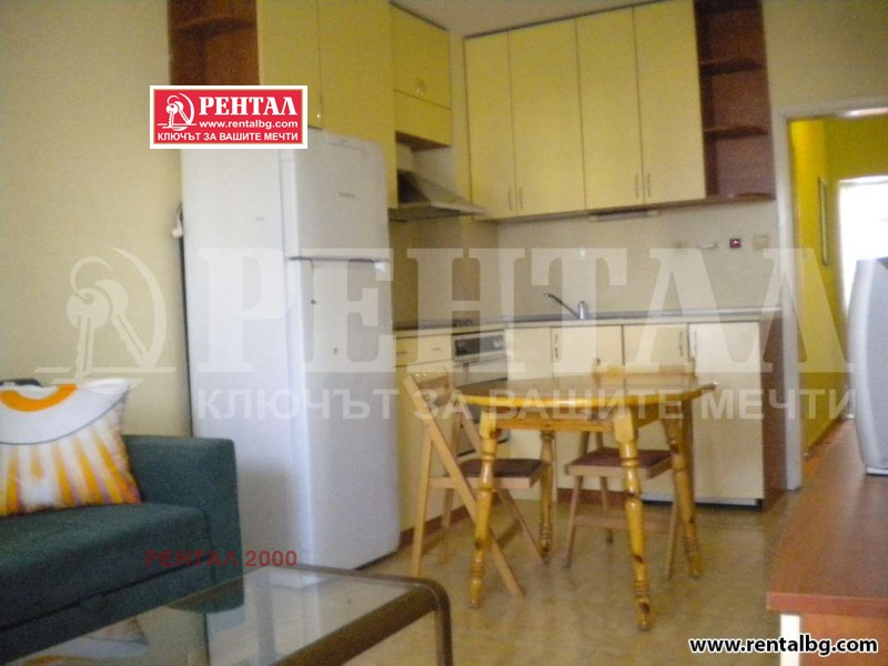 Дава под наем 2-СТАЕН, гр. Пловдив, Христо Смирненски, снимка 15 - Апартаменти - 53314179