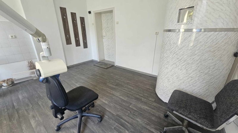 Дава под Наем ОФИС в град Кърджали, Център - 33 кв.м / 230.08 € » 450 лв., ТБС БГПРОПЪРТИС