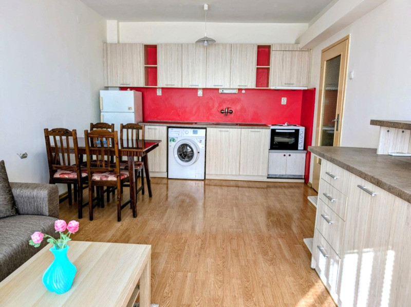 Дава под наем 2-СТАЕН, гр. Русе, Широк център, снимка 2 - Апартаменти - 53172872