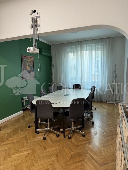Издаје се  Канцеларија Софија , Центар , 110 м2 | 70000694