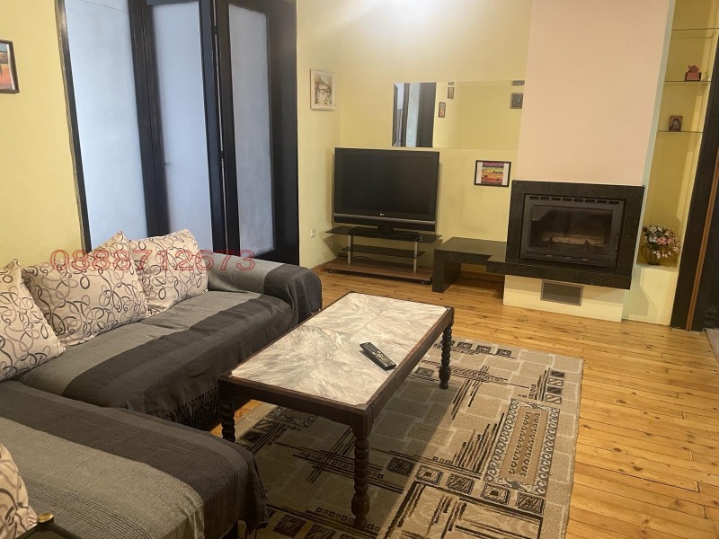 Дава под наем МНОГОСТАЕН, гр. София, Център