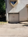 Дава под наем ГАРАЖ, ПАРКОМЯСТО, гр. Перник, Център, снимка 1