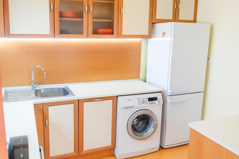 A louer  1 chambre Plovdiv , Karchiyaka , 69 m² | 57366432