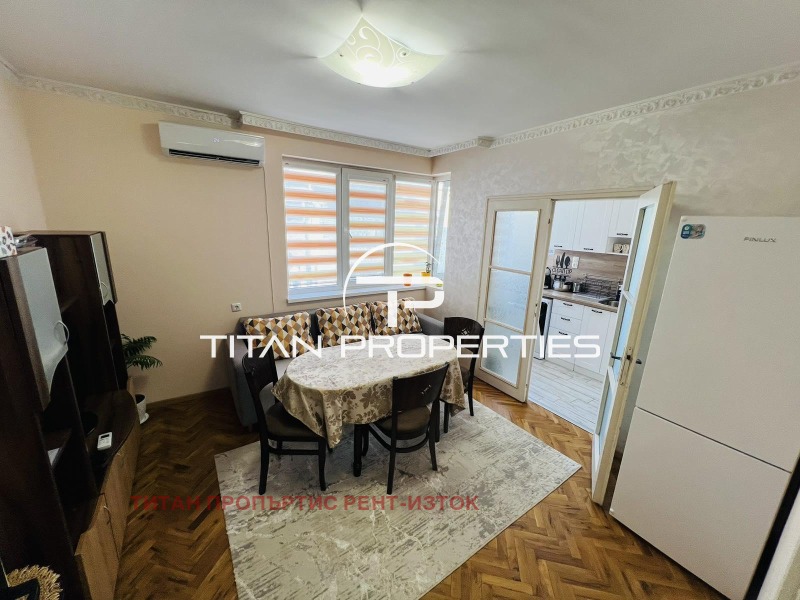 Da affittare  2 camere da letto Burgas , Vazragdane , 75 mq | 58362695 - Immagine [2]
