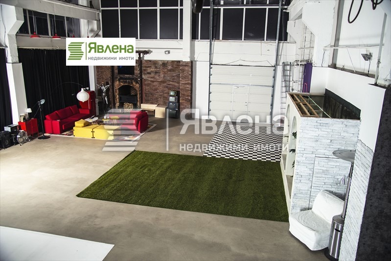 Zu vermieten  Industriegebäude Sofia , Dianabad , 243 qm | 92174737