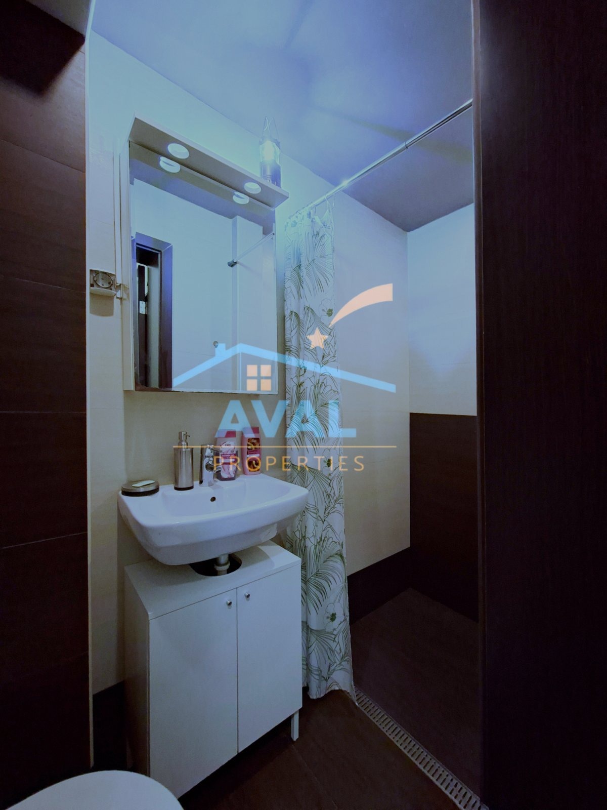 Дава под наем 3-СТАЕН, гр. София, Център, снимка 15 - Апартаменти - 53922245