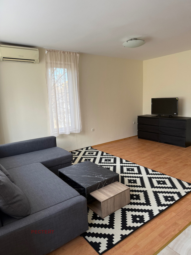 Para alugar  1 quarto Sofia , Oborichtche , 60 m² | 36909761 - imagem [2]