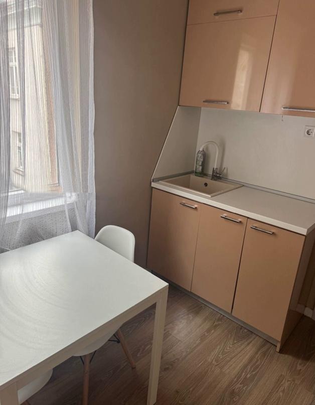 Дава под наем 2-СТАЕН, гр. София, Център, снимка 4 - Апартаменти - 53198040