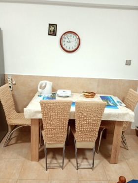 1 quarto Centar, Burgas 1