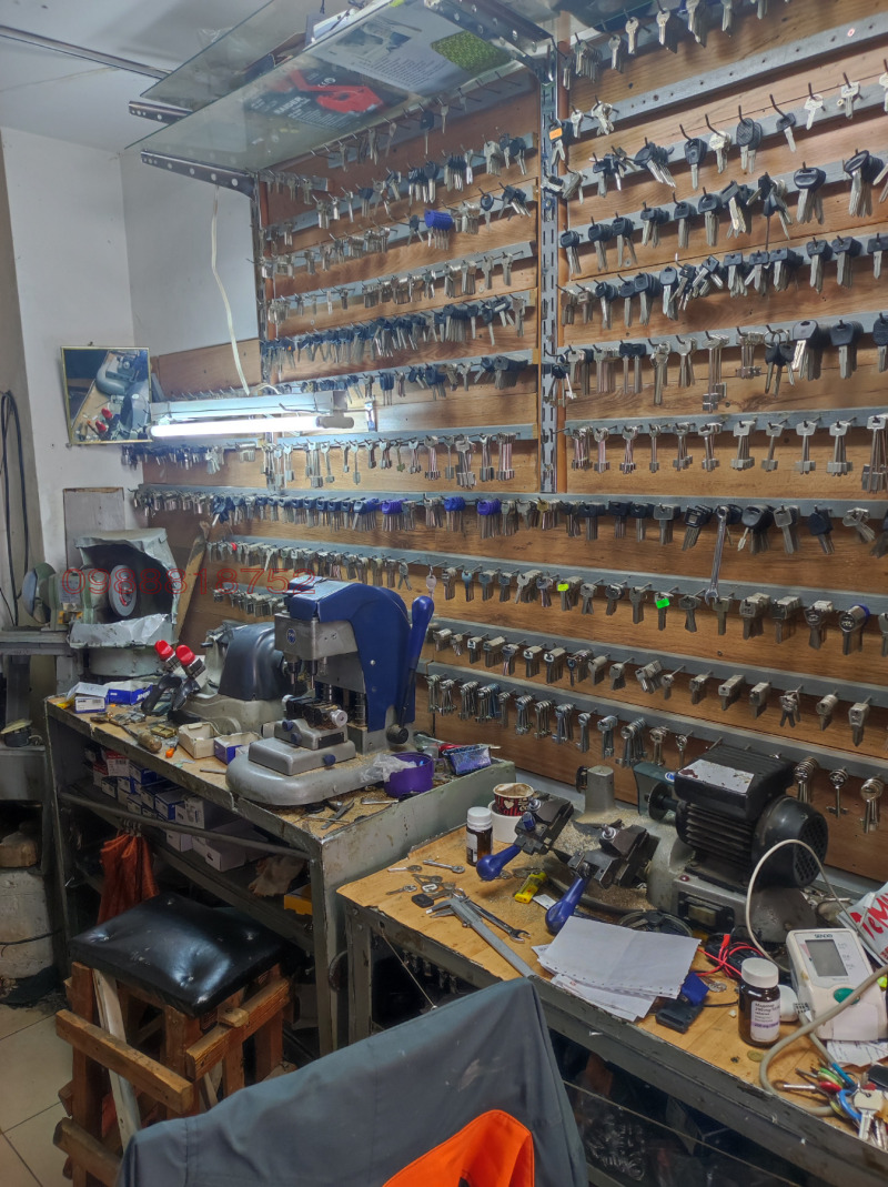 Дава под наем МАГАЗИН, гр. Враца, Дъбника, снимка 3 - Магазини - 53321695