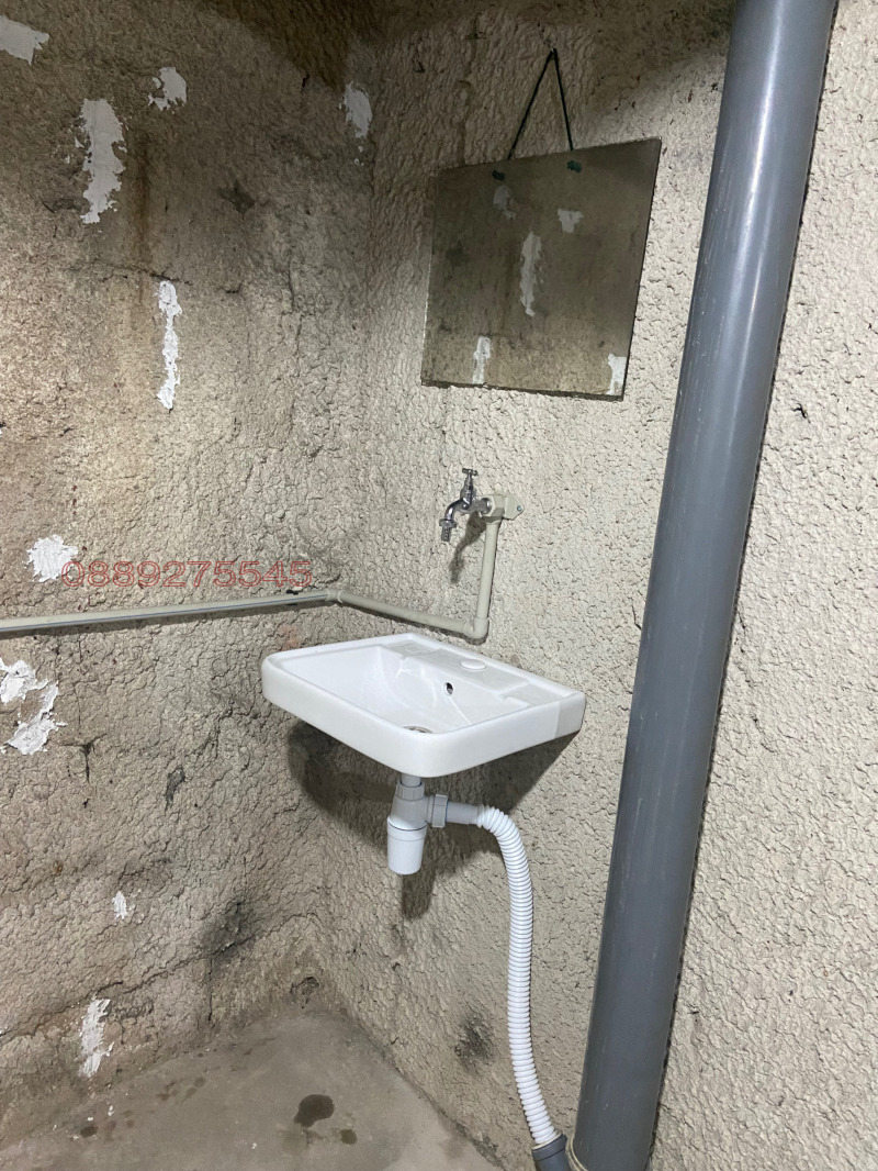 Дава под наем ГАРАЖ, ПАРКОМЯСТО, гр. София, Център, снимка 5 - Гаражи и паркоместа - 52586440