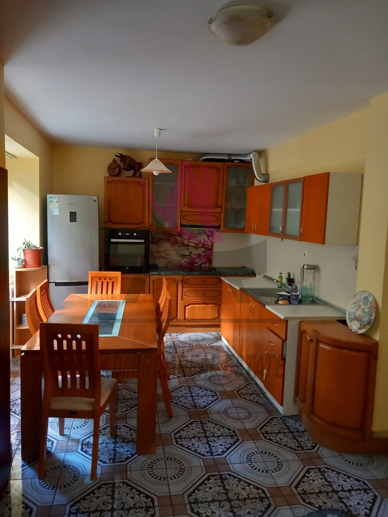 Da affittare  1 camera da letto Varna , Zimno kino Trakiia , 70 mq | 81907261
