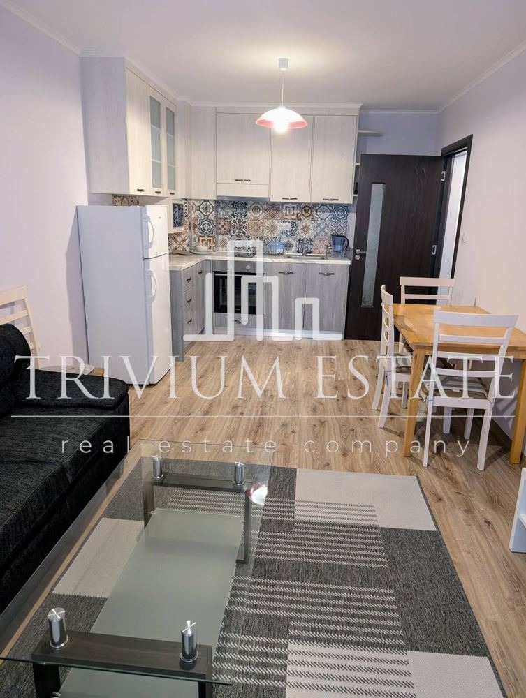 K pronájmu  1 ložnice Plovdiv , Mladežki Chalm , 76 m2 | 47121414