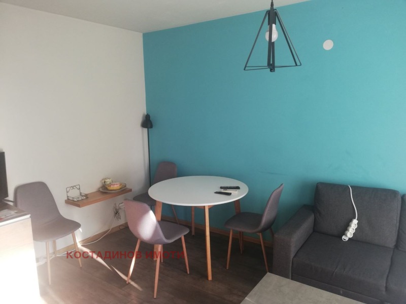 Para alugar  1 quarto Plovdiv , Kiutchuk Parij , 60 m² | 94665832 - imagem [3]