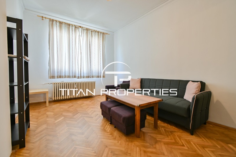 Kiadó  1 hálószoba Sofia , Centar , 78 négyzetméter | 25639743