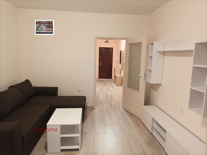 Дава под наем  4-стаен град Пловдив , Тракия , 110 кв.м | 77679020