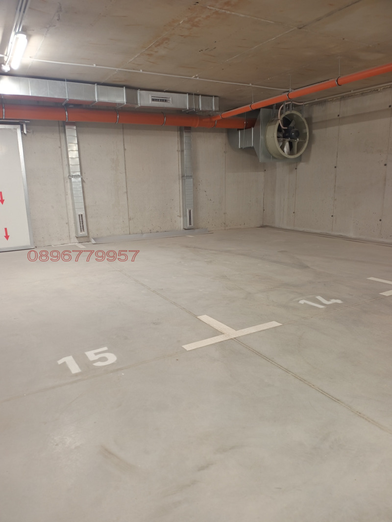 Дава под наем ГАРАЖ, ПАРКОМЯСТО, гр. София, Малинова долина, снимка 2 - Гаражи и паркоместа - 52783603