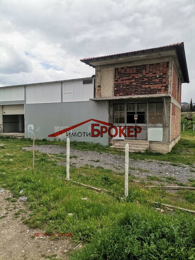 Дава под наем ПРОМ. ПОМЕЩЕНИЕ, гр. Сливен, Даме Груев, снимка 7 - Производствени сгради - 54748239