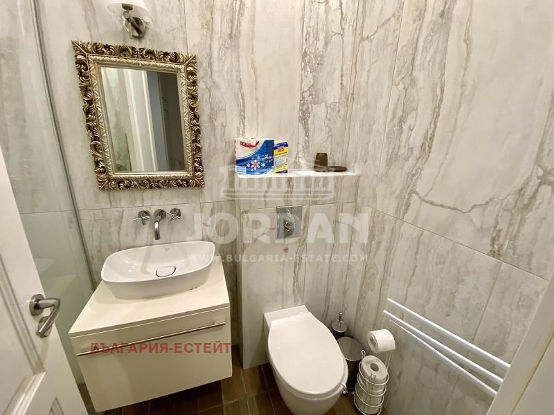 De inchiriat  2 dormitoare Varna , Țentâr , 96 mp | 16522612 - imagine [6]