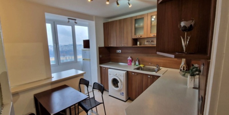 Дава под наем 3-СТАЕН, гр. София, Гоце Делчев