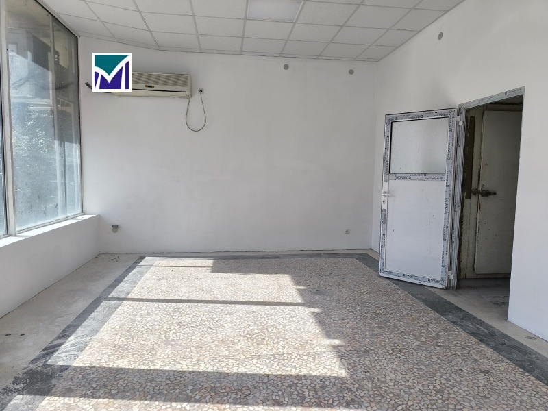 A louer  Boutique Vratsa , Tsentar , 192 m² | 89061043 - image [9]