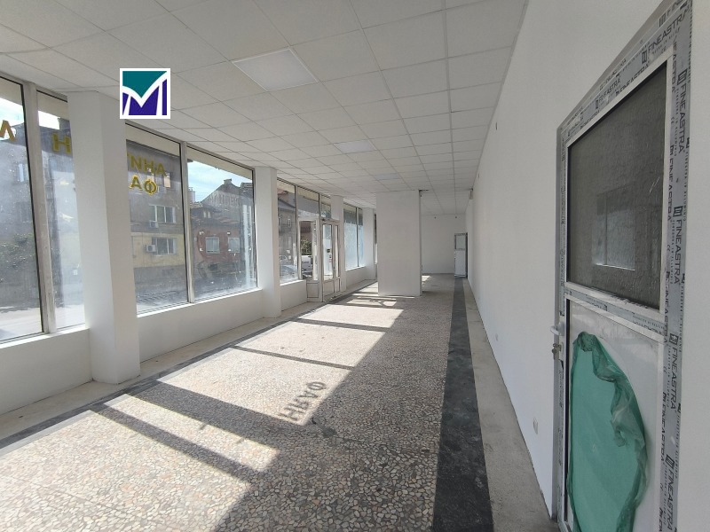 A louer  Boutique Vratsa , Tsentar , 192 m² | 89061043 - image [12]