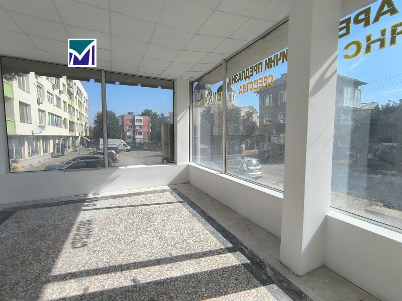 A louer  Boutique Vratsa , Tsentar , 192 m² | 89061043 - image [2]