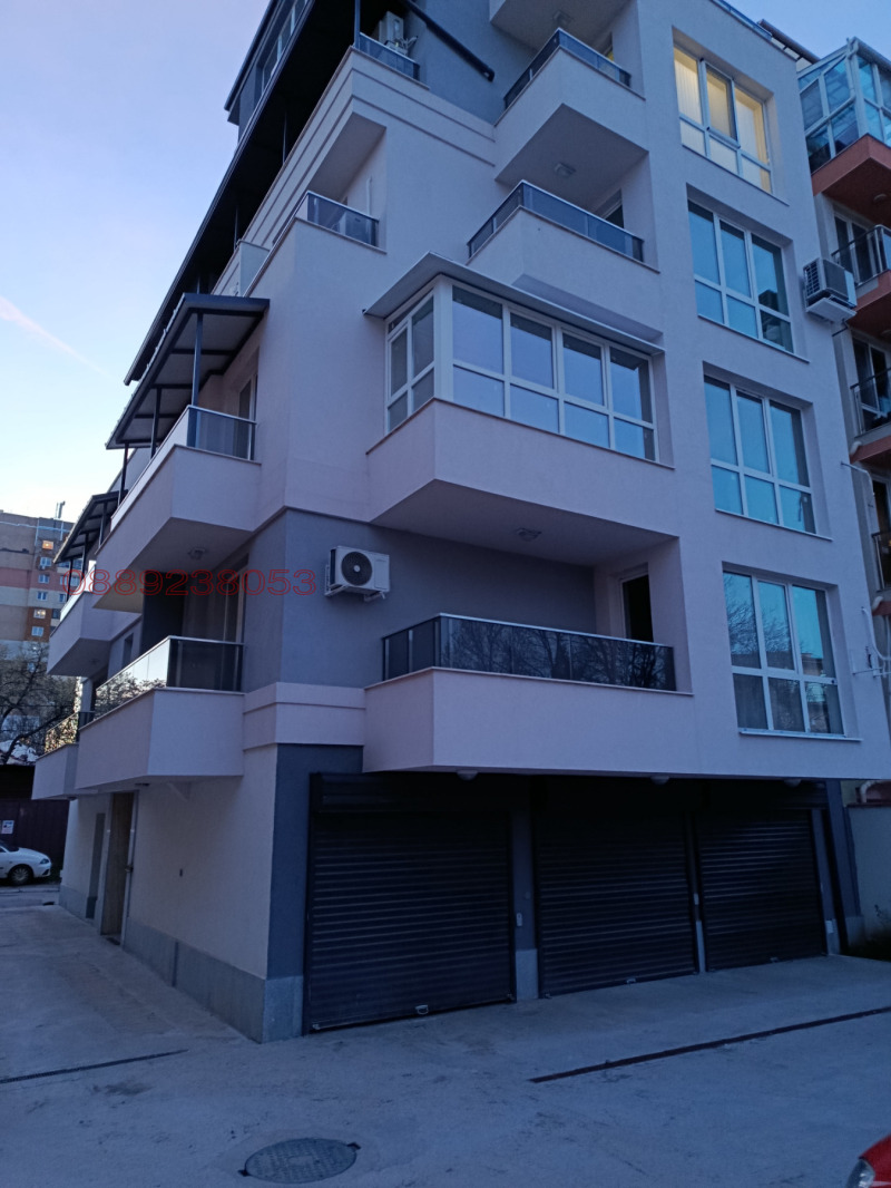Дава под Наем ГАРАЖ в град София, Надежда 4 - 18 кв.м / 130 € » 254.26 лв.