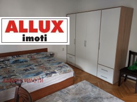 ����� ���� ��� ���� 3-�����,���� ����, ������>