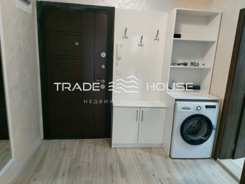 De inchiriat  1 dormitor Plovdiv , Camenița 1 , 65 mp | 35337968 - imagine [2]