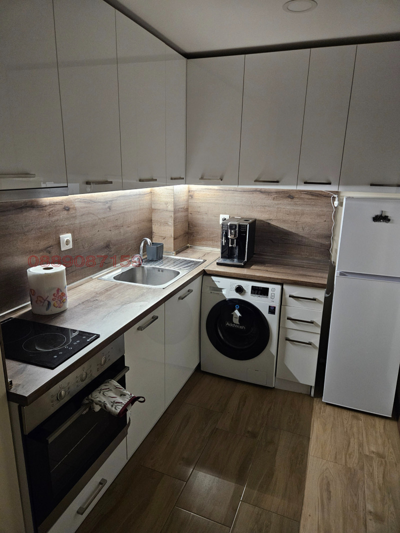 Дава под наем 2-СТАЕН, гр. Пловдив, Кючук Париж, снимка 10 - Апартаменти - 53053708