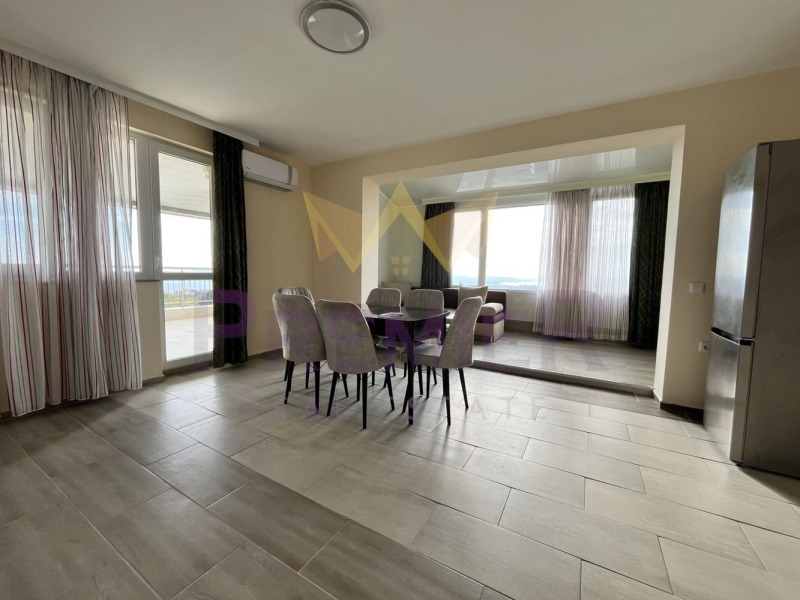 Дава под наем 3-СТАЕН, гр. Варна, м-т Акчелар, снимка 3 - Апартаменти - 52365656