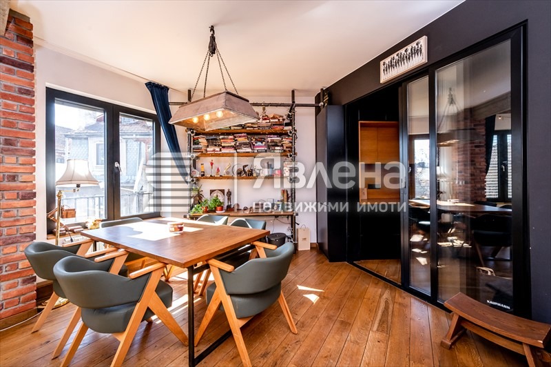 A louer  3 chambres Sofia , Tsentar , 118 m² | 71429408 - image [2]