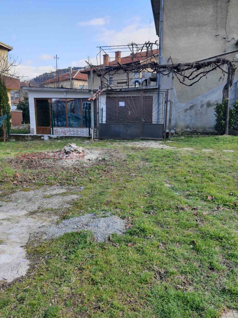 Дава под наем ГАРАЖ, ПАРКОМЯСТО, гр. Кюстендил, Осогово, снимка 2 - Гаражи и паркоместа - 53586986