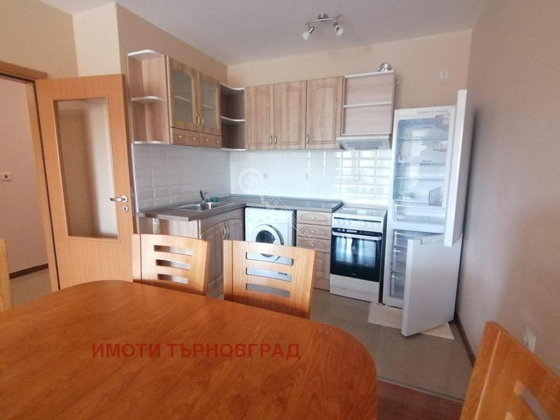 Para alugar  1 quarto Veliko Tarnovo , Centar , 60 m² | 51000109