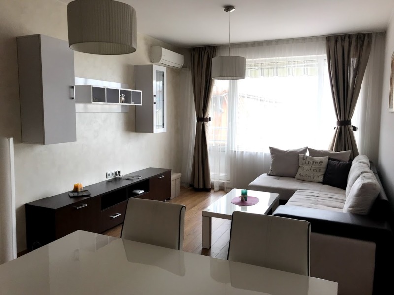 Дава под наем 2-СТАЕН, гр. Пловдив, Кючук Париж, снимка 3 - Апартаменти - 52701883