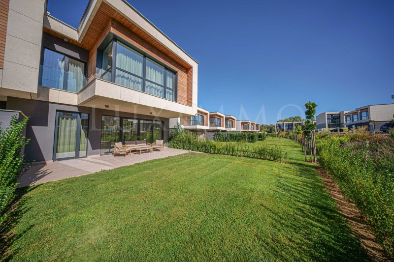 Til leje  Hus Sofia , Simeonovo , 274 kvm | 24336555 - billede [2]