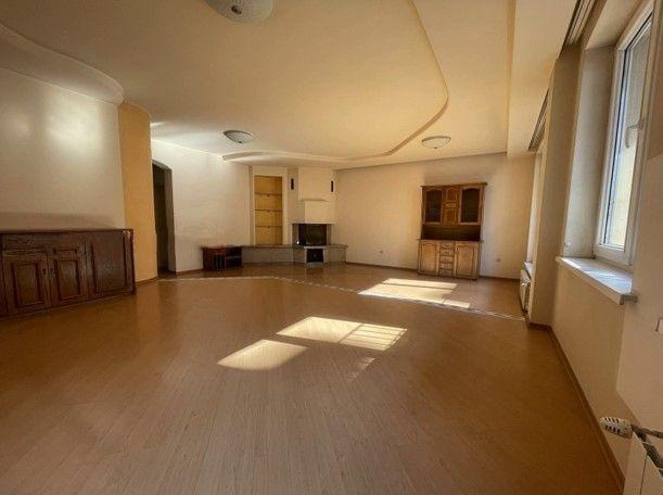 Дава под наем КЪЩА, гр. Пловдив, Център, снимка 3 - Къщи - 53130721