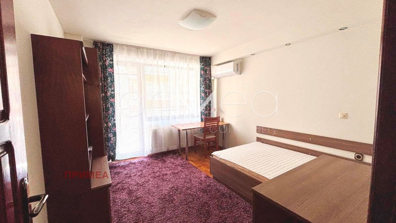 Дава под наем 4-СТАЕН, гр. Бургас, Възраждане, снимка 6 - Апартаменти - 52606142