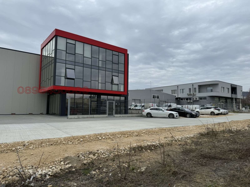 Дава под наем ОФИС, гр. Варна, Метро