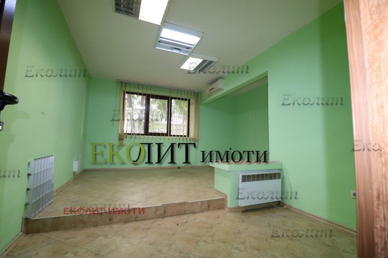 Дава под нем  Офис, град София, Лозенец •  475 EUR • ID 16007363 — holmes.bg - [1] 