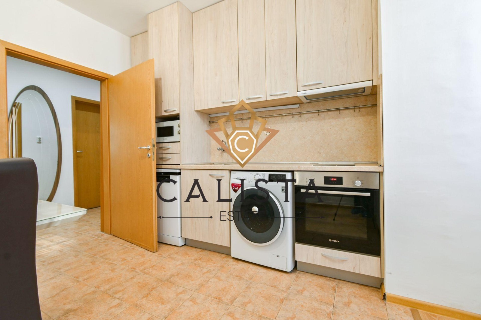 Дава под наем 3-СТАЕН, гр. София, Лозенец, снимка 4 - Апартаменти - 54462571