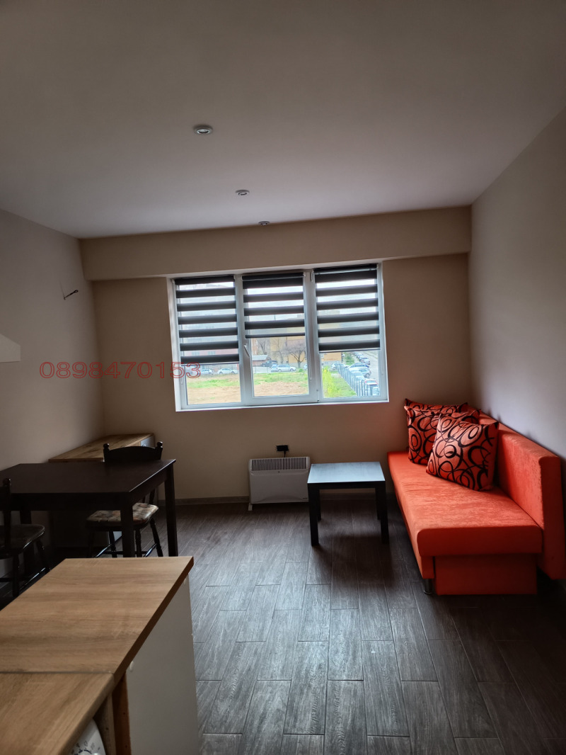 Дава под наем 1-СТАЕН, гр. Перник, Мошино, снимка 2 - Апартаменти - 52782344