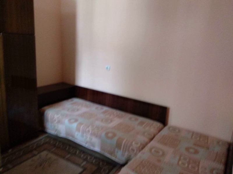 Da affittare  1 camera da letto Burgas , Vazragdane , 70 mq | 14200184