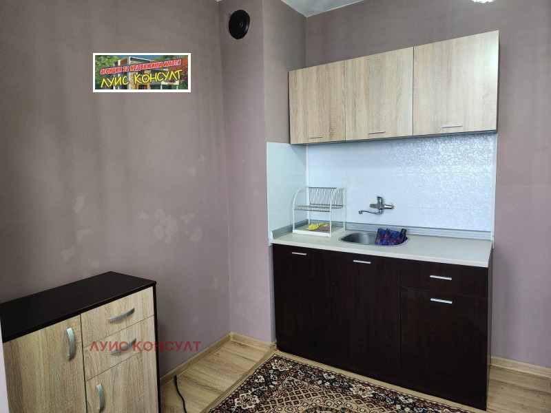 Дава под нем  2-стаен, град Монтана, Младост 1 •  450 лв. • ID 79509914 — holmes.bg - [1] 