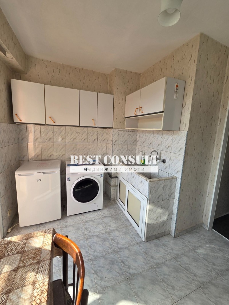Дава под Наем 1-СТАЕН в град Русе, Дружба 1 - 42 кв.м / 200 € » 391.17 лв., БЕСТ КОНСУЛТ