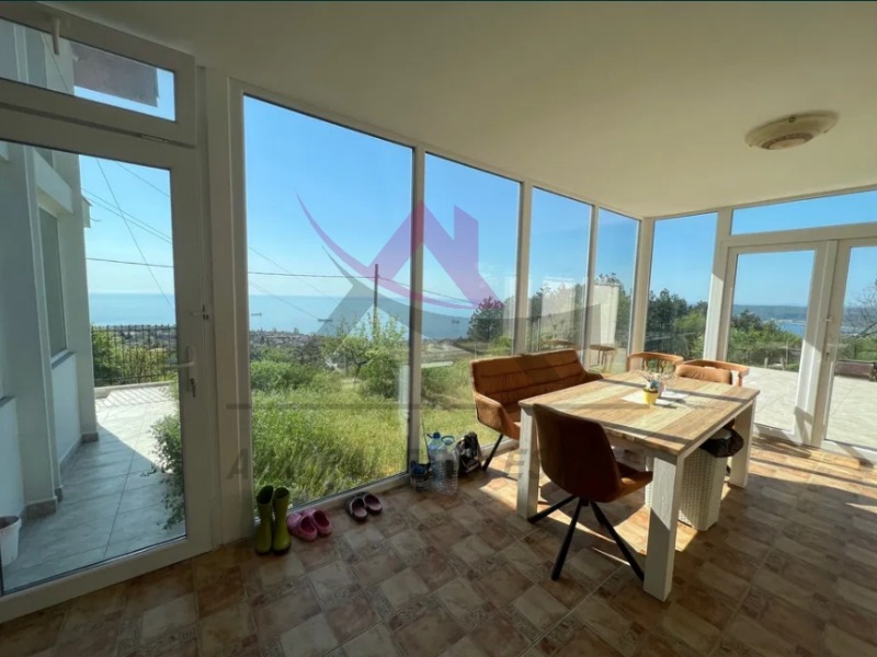Дава под Наем КЪЩА в град Варна, м-т Акчелар - 200 кв.м / 2 400 € » 4 693.99 лв., АДМИРАЛ РИЪЛ ЕСТЕЙТ ЕООД