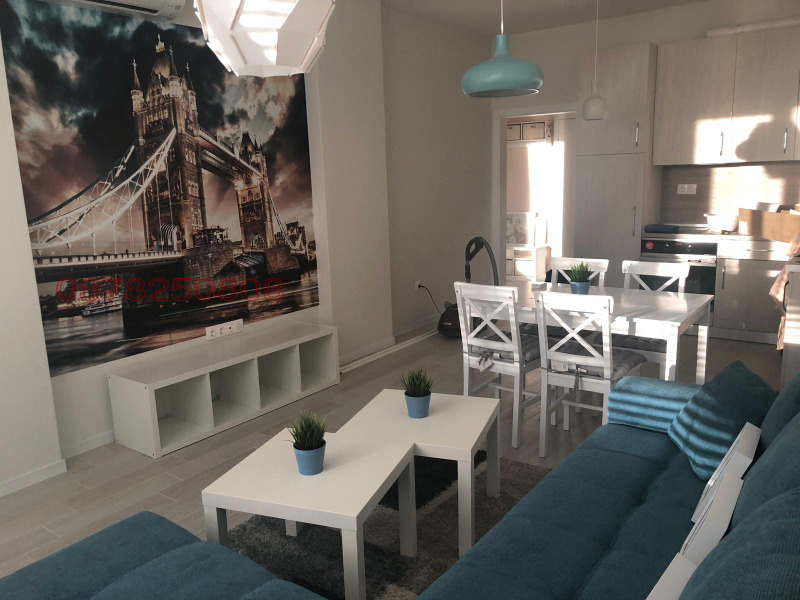 A louer  1 chambre Sofia , Mladost 2 , 71 m² | 66237524